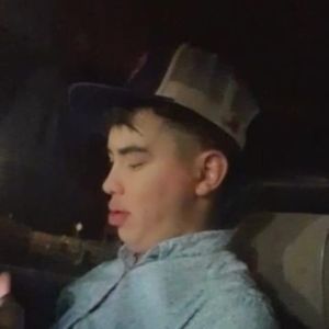 Meet your Posher, Ricardo